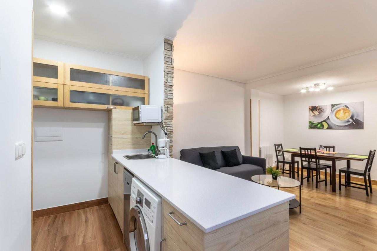 Apartamento Junto Al Guggenheim Con Parking Gratuito Bilbao Exterior foto
