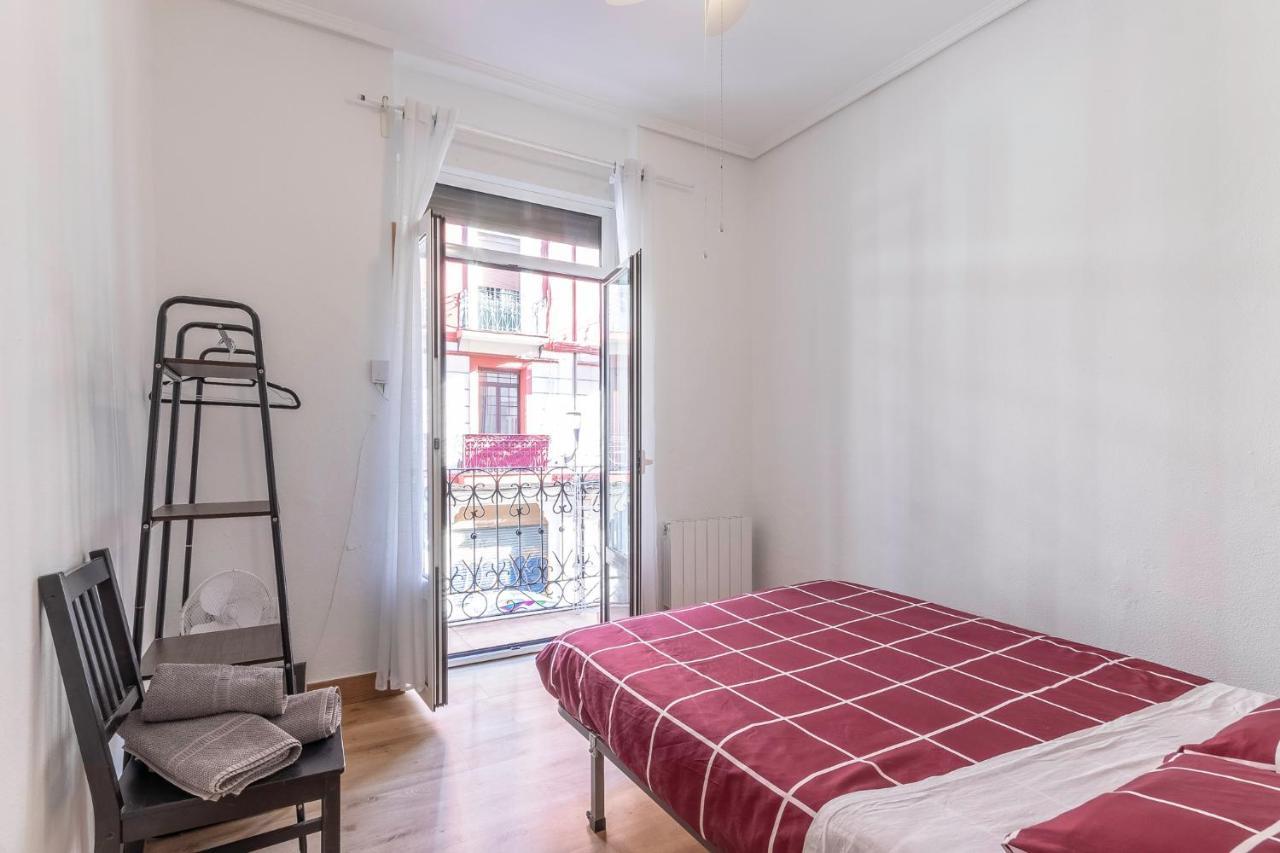 Apartamento Junto Al Guggenheim Con Parking Gratuito Bilbao Exterior foto